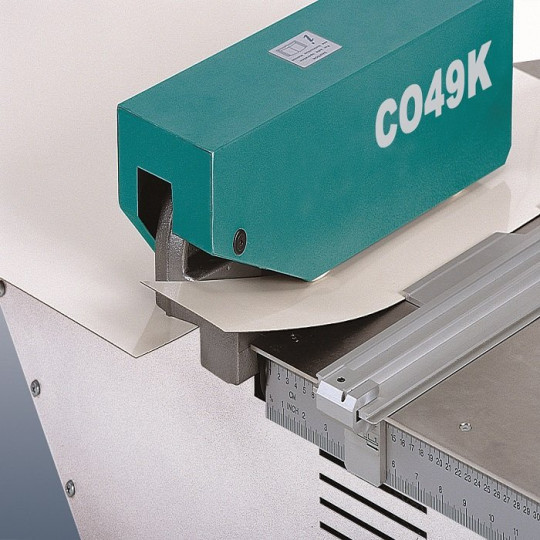 Automatyczna przycinarka laminatu 180W, max grubość cięcia 1,6mm, waga 44kg VIRTUEX CO49K