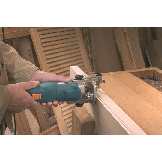 FR192VG Frezarka 1000W 14.000-30.000RPM tuleja 6mm, max śred. ostrz. 25mm 1,8kg VIRUTEX FR192VG Frezarka 1000W 14.000-30.000RPM tuleja 6mm, max śred. ostrz. 25mm 1,8kg VIRUTEX