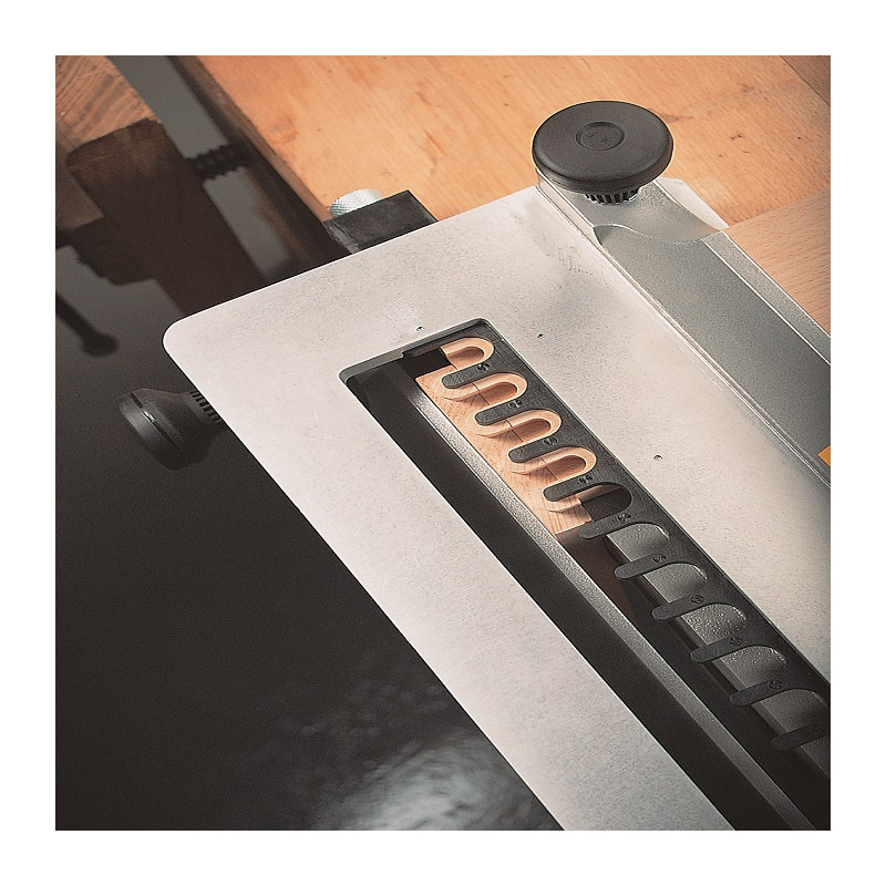 PL11 Szablon do frezowania połączeń 360mm, grubość obrabianej płyty 10-30mm, 6,2kg VIRUTEX