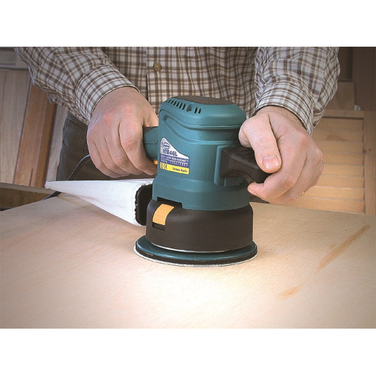 RTE146L Szlifierka mimośrodowa 350W, oscylacja 4mm, dysk 150mm, RPM 4000&ndash;8000 VIRUTEX