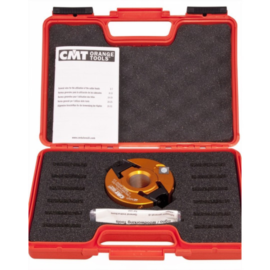 Głowica do wręg&oacute;w z możliwością założenia noży profilowych