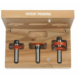 Zestaw do wpustu na szybę 