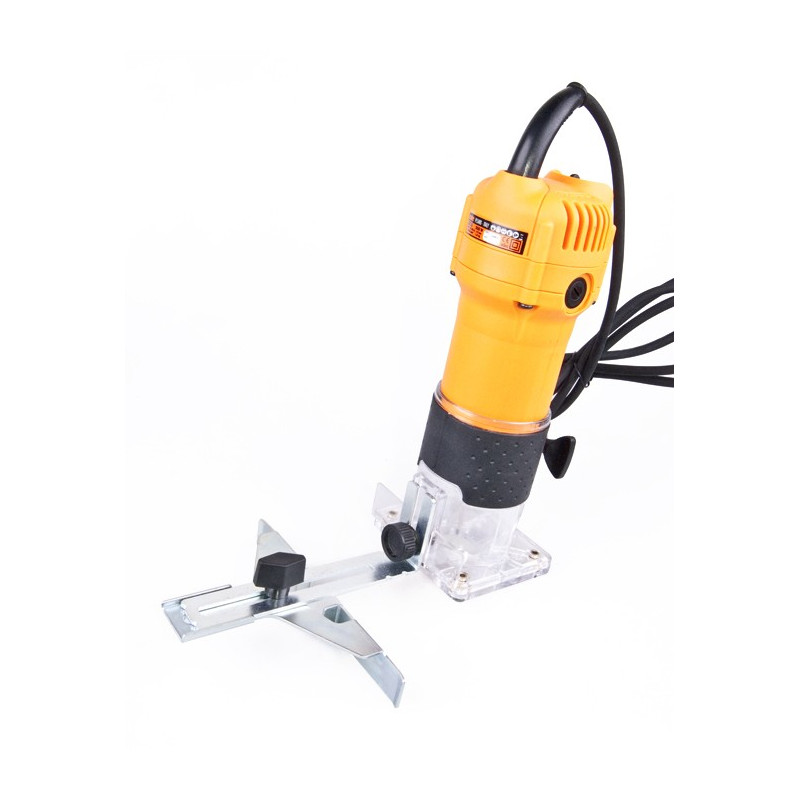 Frezarka ręczna 550W Frezarka ręczna 550W