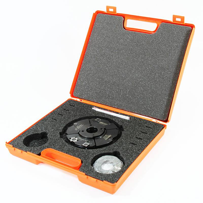 Regulowana głowica do rowkowania